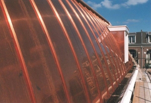 dakvormen, gebogen dak (gevel?), bollend, koper met felsnaden, foto hans van nieuwkoop, www.duurzaammetaal.nl