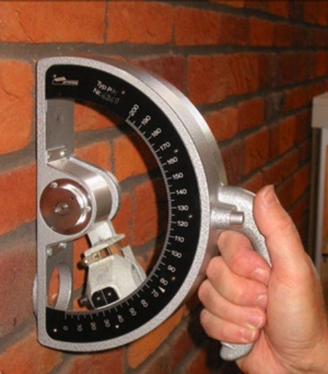 voeg, voeghardheidsmeter, pendelhamer pm van schmidt, www.knb-keramiek.nl (klik voor groter)